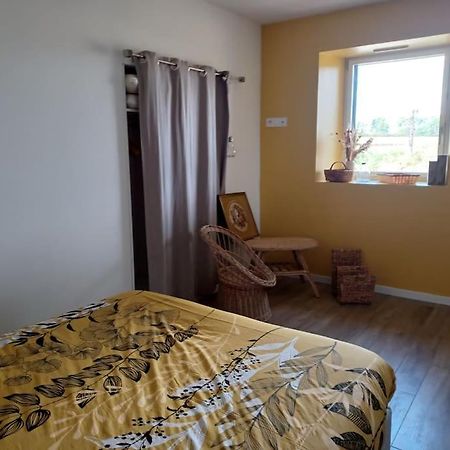 Apartamento ~ Au Calme A La Campagne ~ La Meziere Exterior foto
